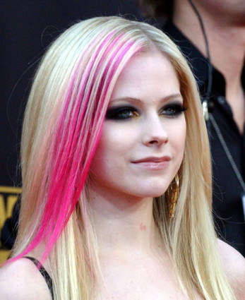 Avril1.jpg